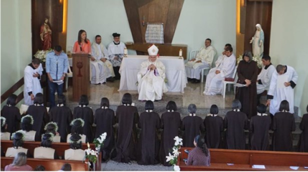 Renovação da consagração Irmãs Servas da Transfiguração do Senhor   Capela Nossa Senhora das Graças